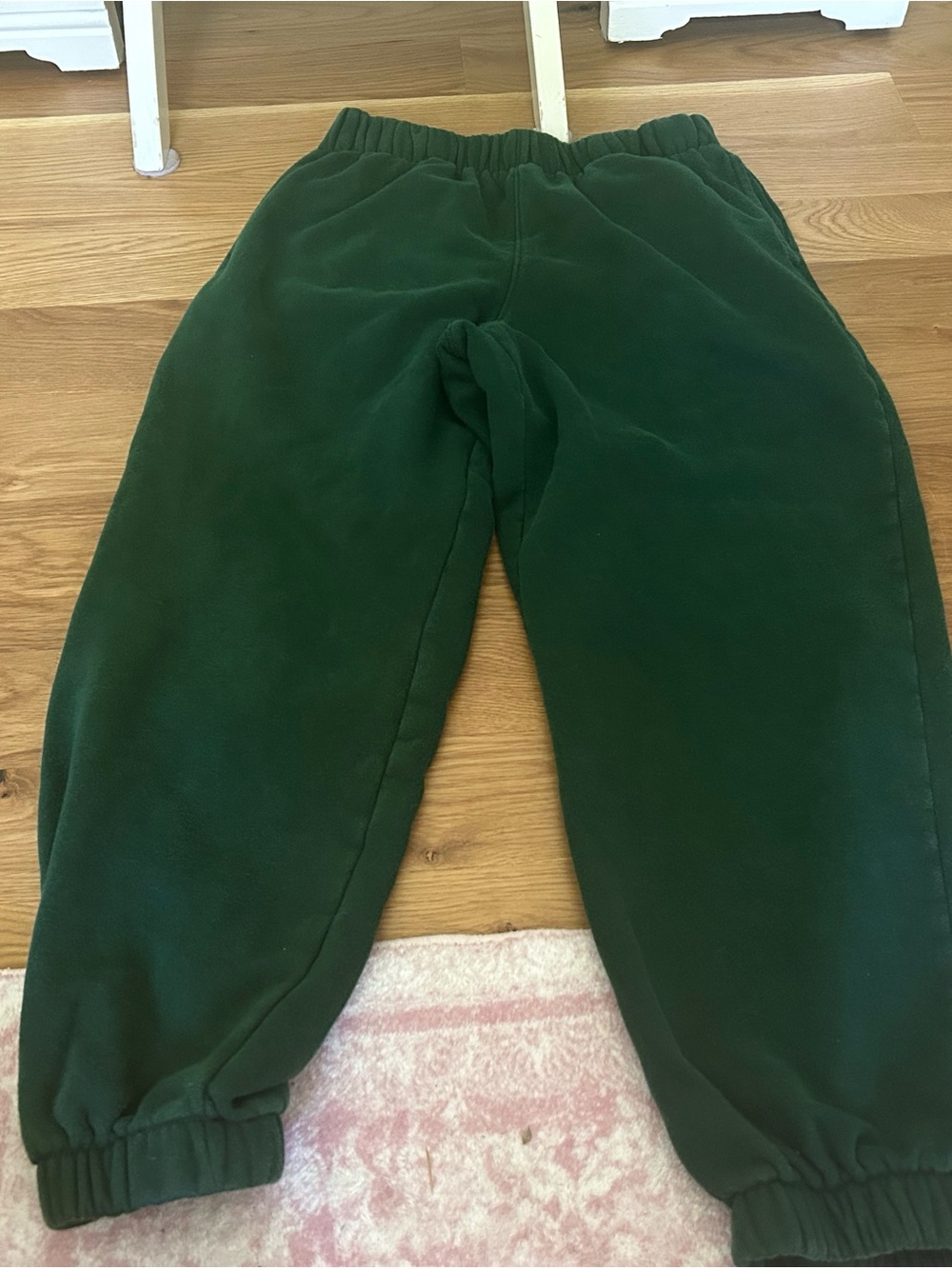 GAP women’s Green Fleece Sweatpants - Cozy Elastic Waist